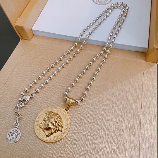 Versace necklace 11lyh90